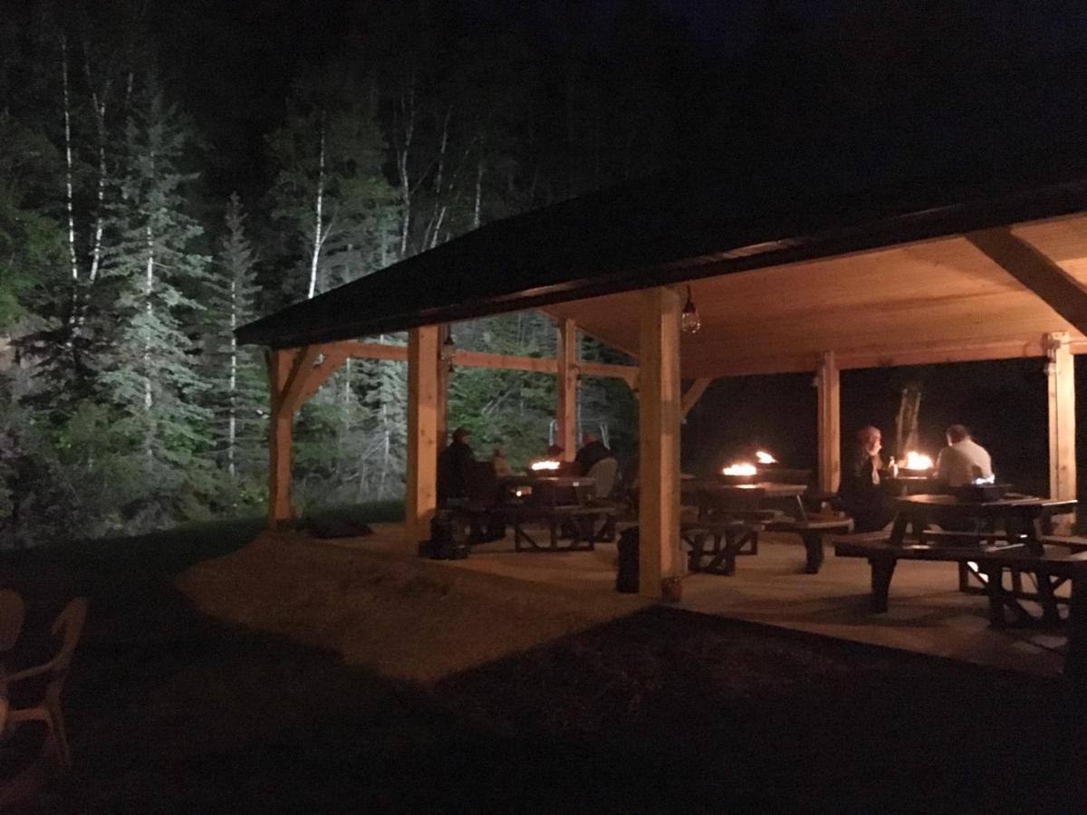 Whitetail Creek Resort Lead Eksteriør bilde
