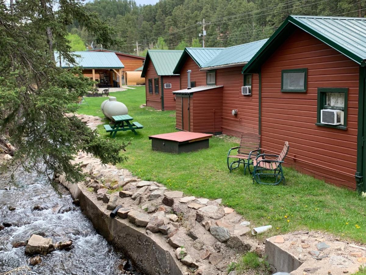 Whitetail Creek Resort Lead Eksteriør bilde
